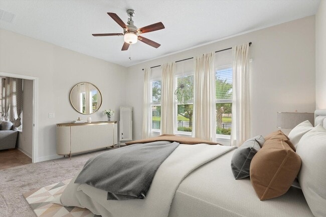 Building Photo - 256 Vivian James Dr