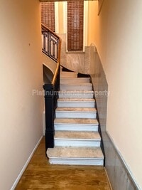 Building Photo - 20 Marietta St NW