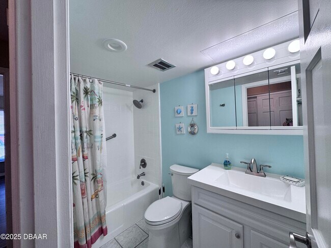 Building Photo - 6 Ocean Cir