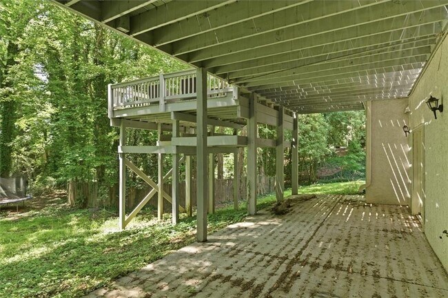 Building Photo - 1247 Manor Oaks Ct