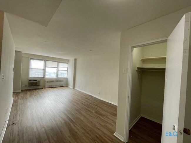 Building Photo - 0 bedroom in JAMAICA NY 11432