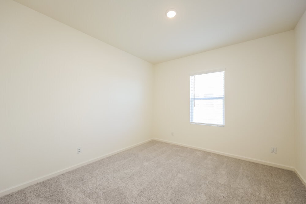 Building Photo - 5827 Texas Palm Dr