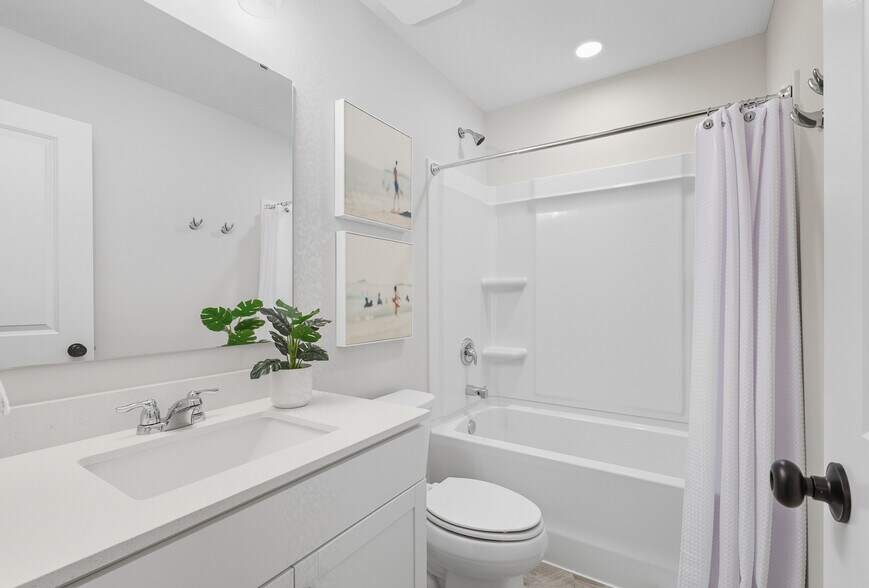 Building Photo - 3472 Knightsbridge Trl N
