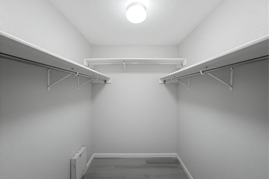 Building Photo - 618 Tres Caminos