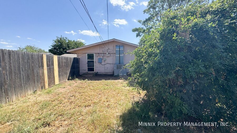 Building Photo - 3816 44th St