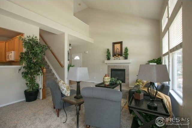 Great room with gas fireplace - 5109 Fruited Plains Ln