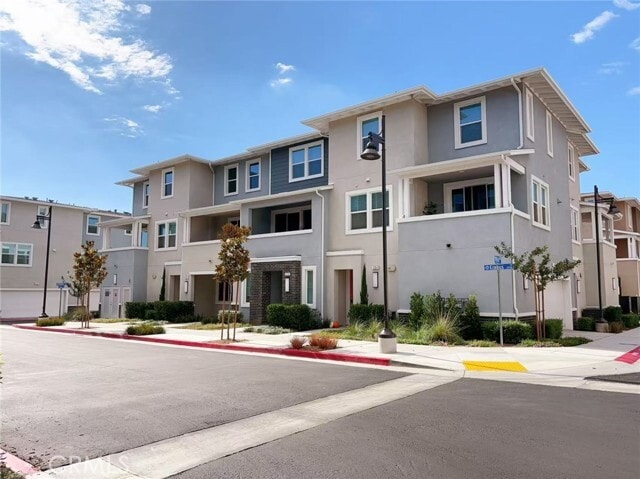 Building Photo - 2717 Nash Ct