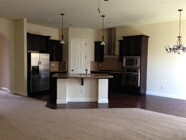 Building Photo - 11323 N Via Ventana Way