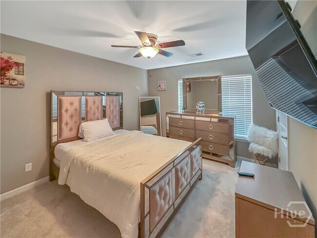Building Photo - 278 Willow Point Cir