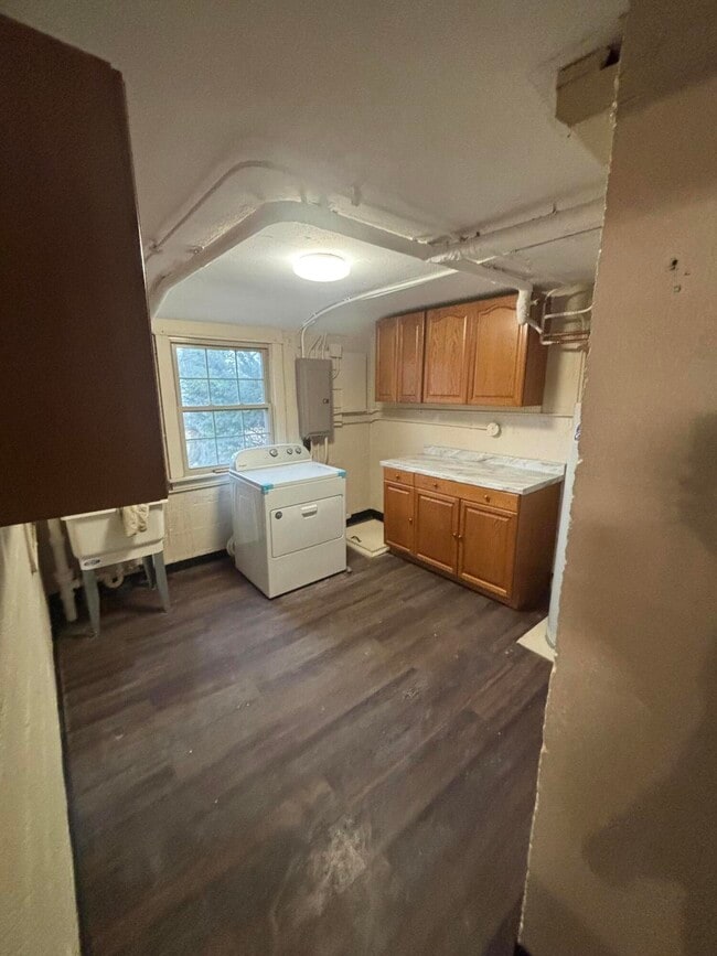 Building Photo - 5586 Azalea Ct