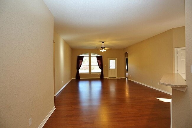 Building Photo - 26102 Bent Meadow Ct