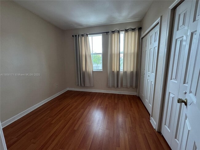 Building Photo - 4249 SW 157th Ave