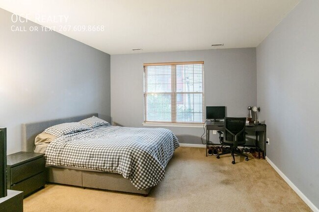 Building Photo - 3147 W Thompson St