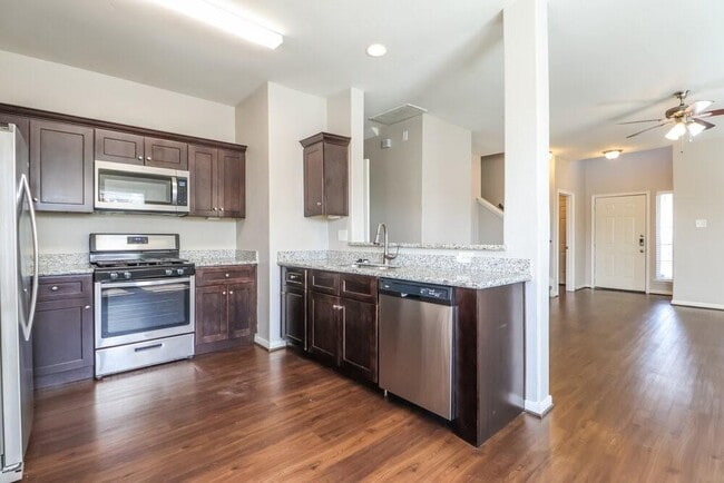 Building Photo - 2714 Mesquite Ridge Dr