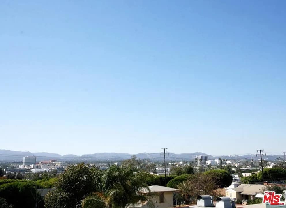 Building Photo - 1834 Euclid St