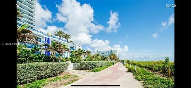 Building Photo - 6515 Collins Ave