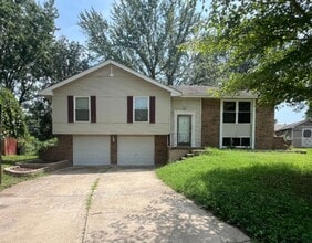 Building Photo - Coming Soon: Quiet Cul-de-Sac Home with Bo...