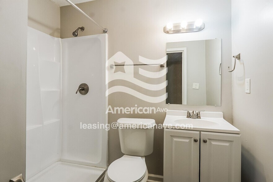 Building Photo - 5804 Avenue O