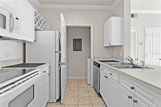 Building Photo - 1216 S Missouri Ave