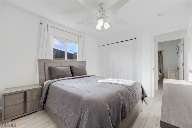 Building Photo - 1724 SW 31st Ln