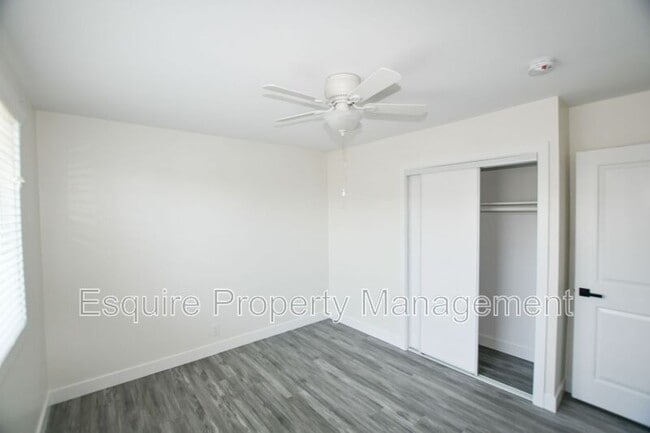 Building Photo - 69 Raemere St