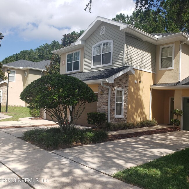 Building Photo - 3750 Silver Bluff Blvd