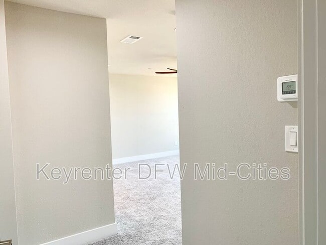 Building Photo - 1431 Pearson St