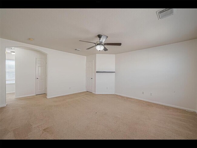 Building Photo - 10819 Waterfern Ct