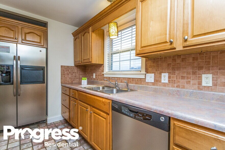 Building Photo - 2062 Prescott Way