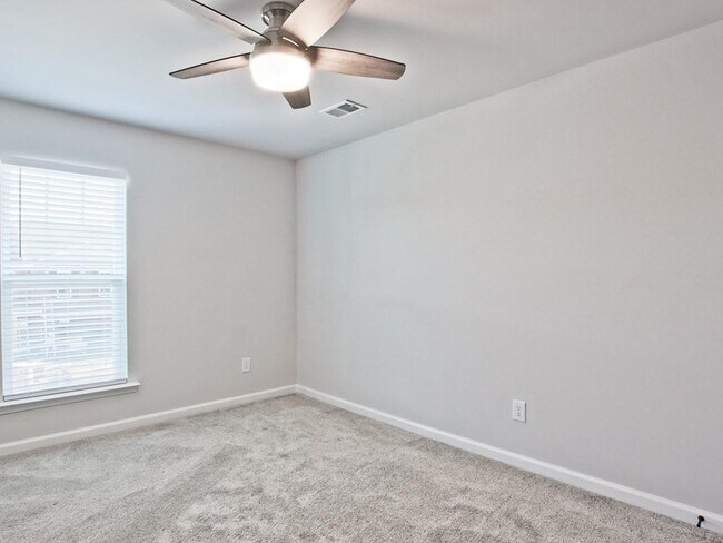 Building Photo - 2765 Port Bow Ln