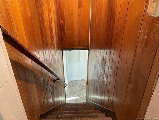 Building Photo - 268 Bow Ln