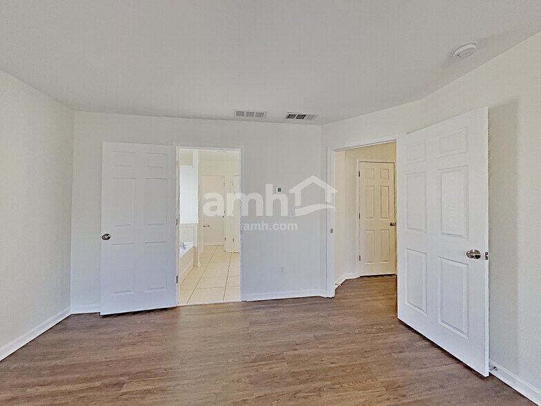 Building Photo - 316 Ridgewood Trail