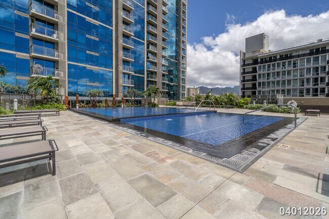 Building Photo - 2br - 2 Bed 1 Bath Condo in Capitol Place