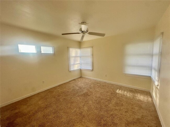 Building Photo - 1105 N Lake Otis Dr SE