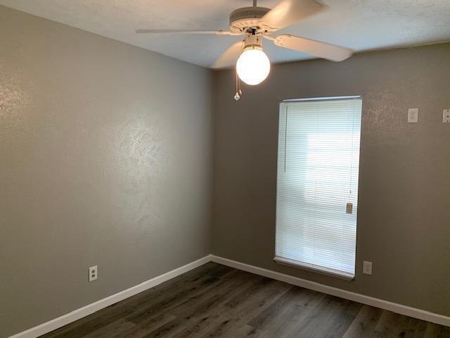 Building Photo - 5041 Amhurst Ln