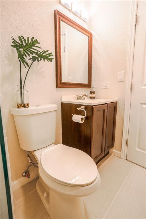 Building Photo - 407 W Odell St