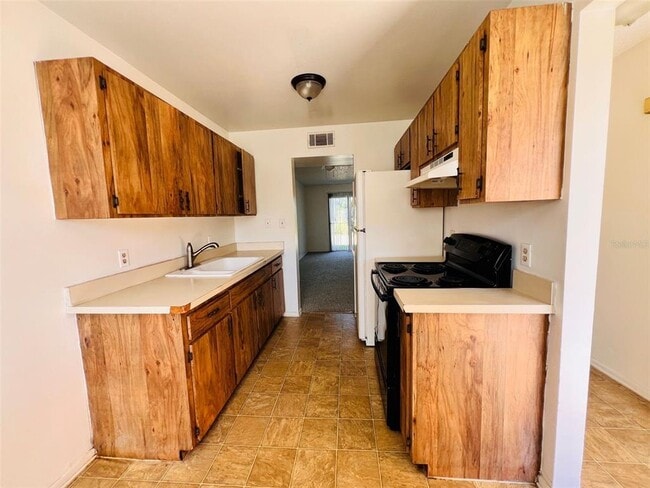 Building Photo - 2192 Knox McRae Dr