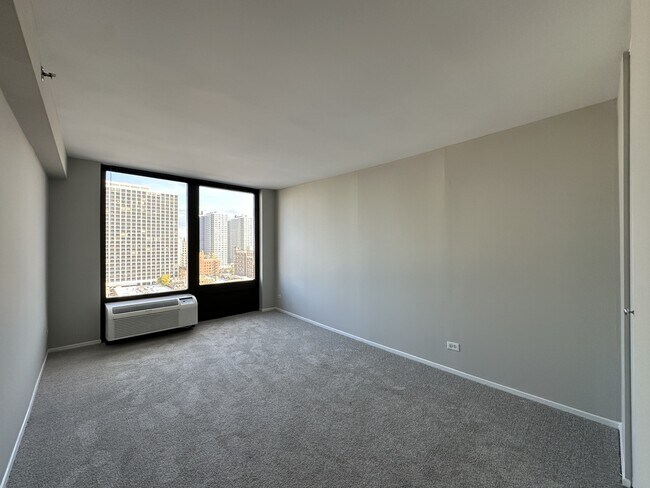 Building Photo - 4334 N Hazel St