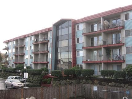 Building Photo - Fairway Lanai