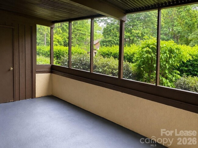 Building Photo - 7223 Winery Ln