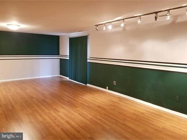 Building Photo - 89 Winterberry Ct