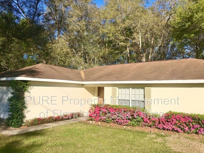 Building Photo - 18 Cedar Tree Trce