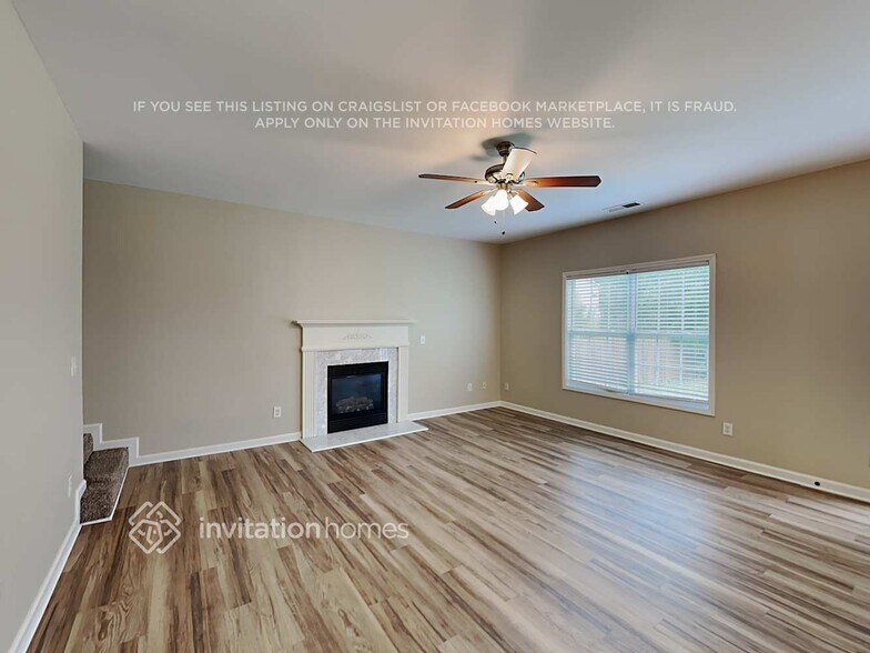 Building Photo - 6541 Squire Pl