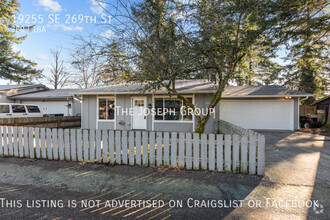 Building Photo - Charming 3 bed in Covington