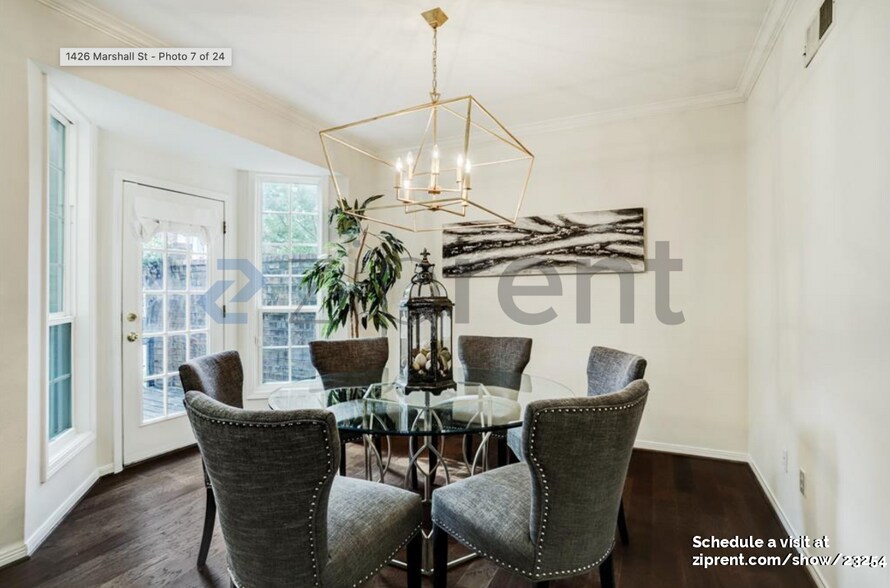 Building Photo - 1426 Marshall St