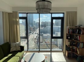 Building Photo - 11 Hancock Pl