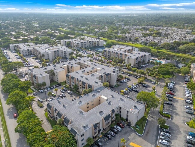 Building Photo - 7745 SW 86th St