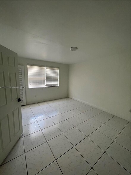 Building Photo - 4200 NW 79th Ave