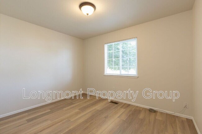 Building Photo - 17475 Margil Rd