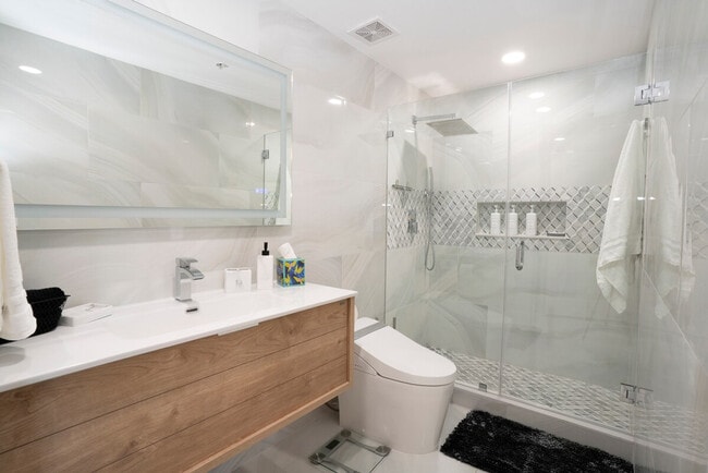 Building Photo - 2280 SW 32nd Ave